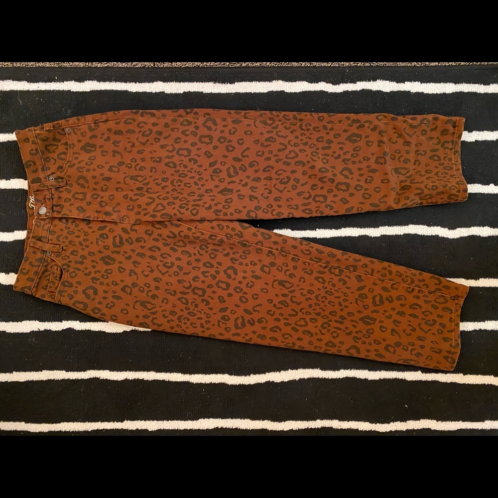 Universal Thread Cheetah Jean